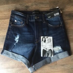 kendal and kylie jean shorts. with tags brand new.
